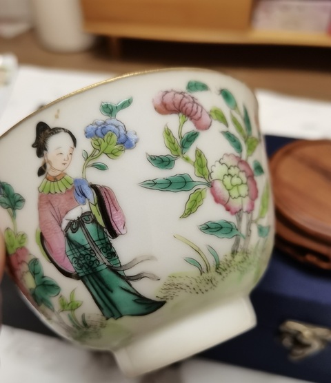 古玩陶瓷十二花神粉彩杯真品鑒賞圖
