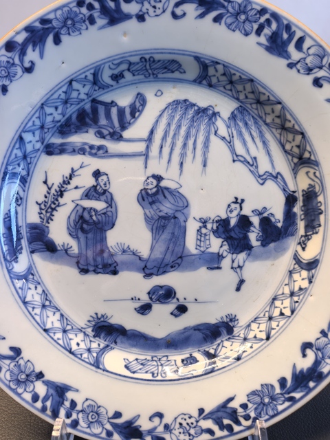 古玩陶瓷青花人物故事紋盤真品鑒賞圖