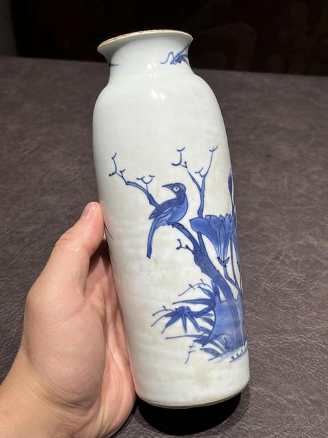 古玩陶瓷花鳥紋青花一筒瓶真品鑒賞圖
