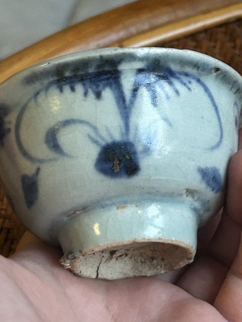 古玩陶瓷明早期松竹梅青花壓手杯拍賣,當前價格1500元