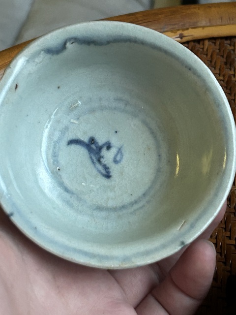 古玩陶瓷明早期松竹梅青花壓手杯拍賣,當前價格1500元