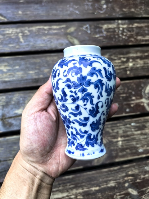 古玩陶瓷青花西番蓮小罐真品鑒賞圖