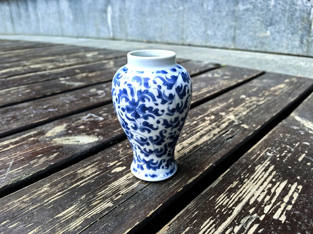 古玩陶瓷青花西番蓮小罐真品鑒賞圖