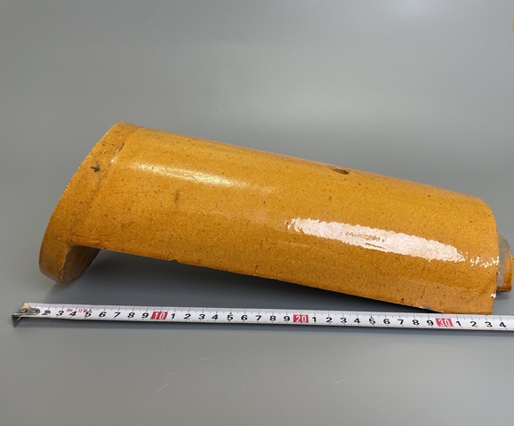 古玩陶瓷黃釉龍紋瓦真品鑒賞圖