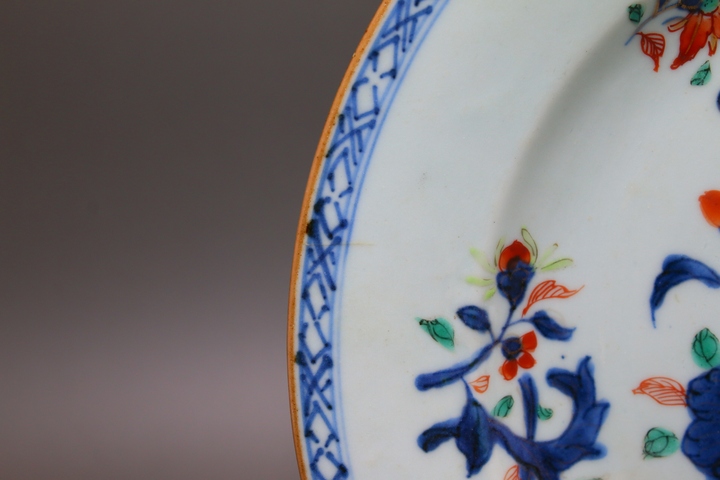 古玩陶瓷清康熙·青花五彩礬紅描金折枝牡丹圖盤真品鑒賞圖