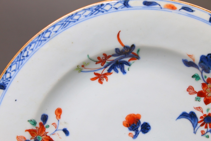 古玩陶瓷清康熙·青花五彩礬紅描金折枝牡丹圖盤真品鑒賞圖