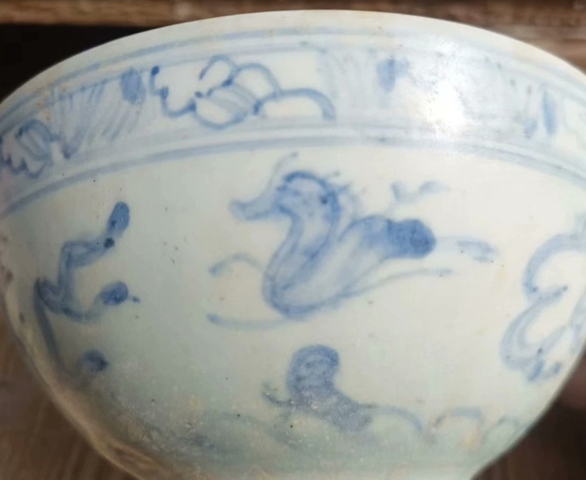 古玩陶瓷青花海馬紋碗真品鑒賞圖