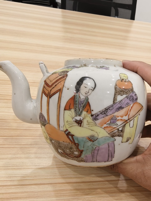 古玩陶瓷粉彩壺真品鑒賞圖