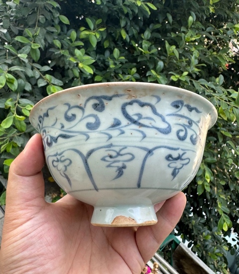 古玩陶瓷花卉紋青花小碗真品鑒賞圖