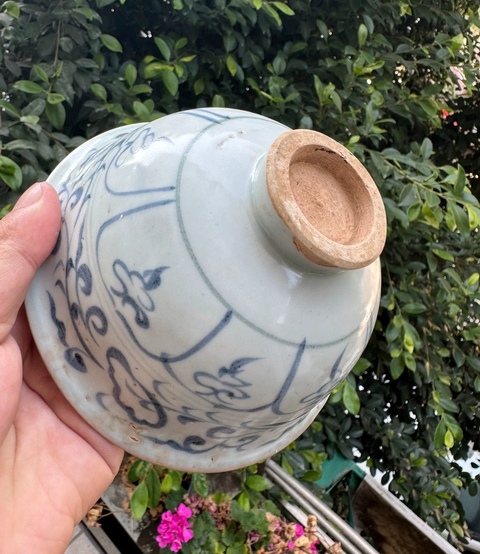 古玩陶瓷花卉紋青花小碗真品鑒賞圖