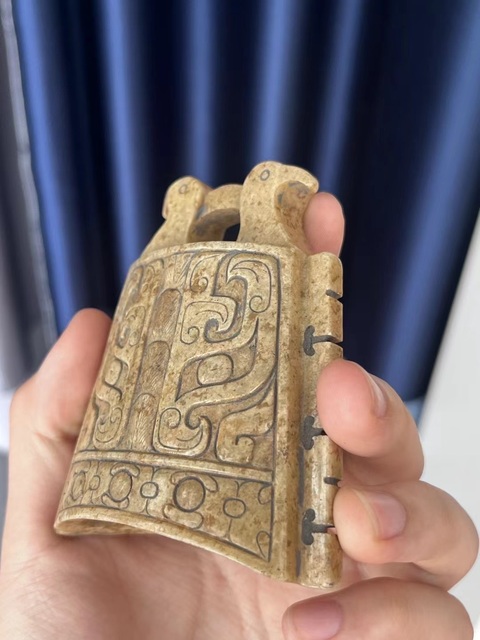 古玩玉器仿古玉鐘型件真品鑒賞圖