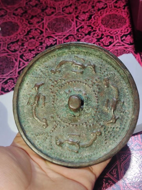 古玩銅器銅鏡真品鑒賞圖