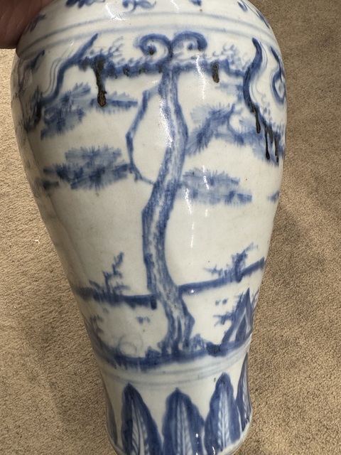 古玩陶瓷人物紋青花梅瓶真品鑒賞圖