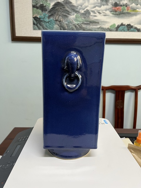 古玩陶瓷霽藍釉琮式瓶真品鑒賞圖