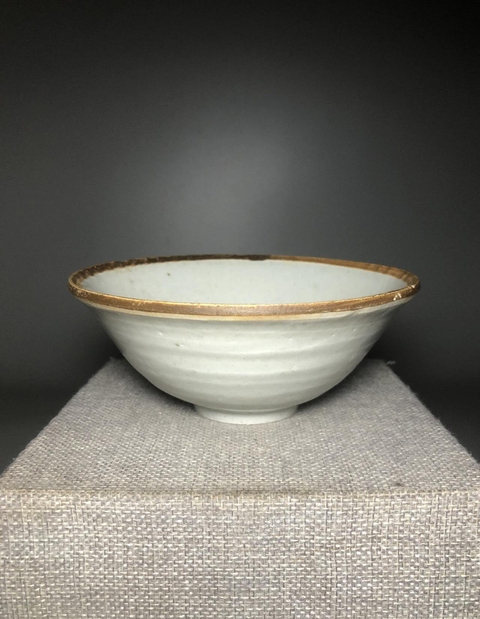 古玩陶瓷青白釉撇口碗真品鑒賞圖