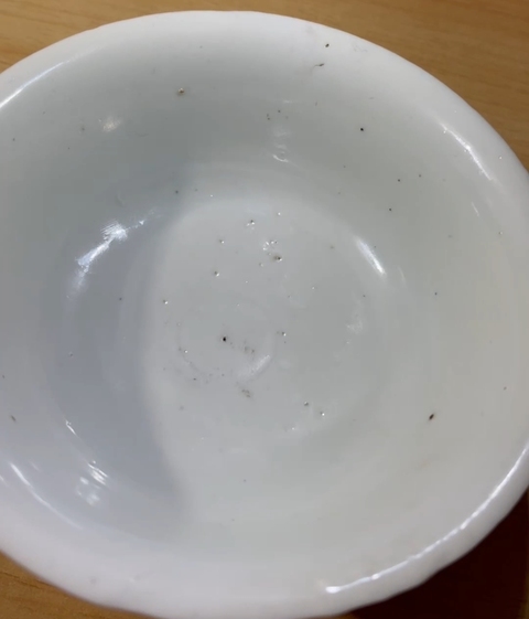古玩陶瓷甜白釉碗真品鑒賞圖