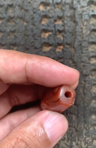 古玩玉器瑪瑙棱珠真品鑒賞圖