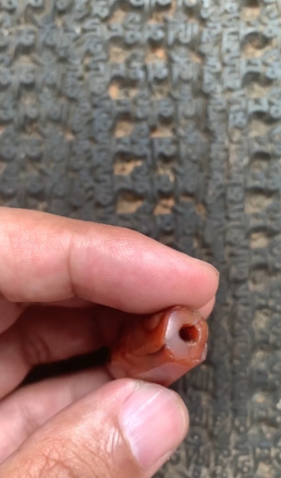 古玩玉器瑪瑙棱珠真品鑒賞圖