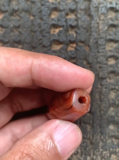 古玩玉器瑪瑙棱珠真品鑒賞圖