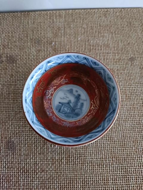 古玩陶瓷青花珊瑚紅釉描金盞真品鑒賞圖