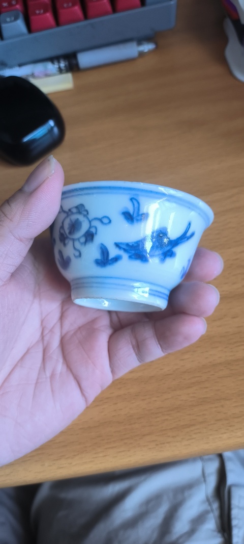 古玩陶瓷魚藻紋青花杯真品鑒賞圖