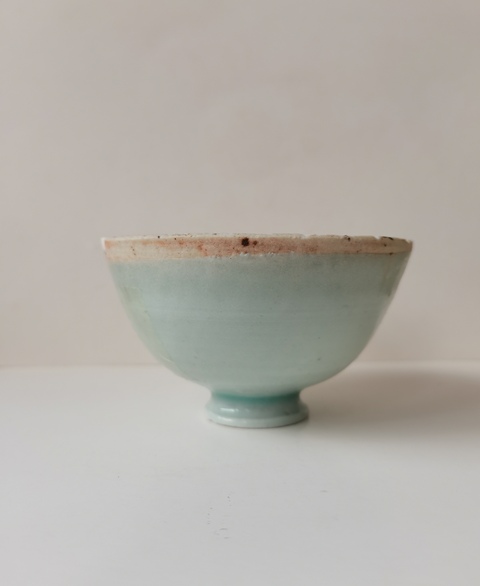 古玩陶瓷湖田窯高足茶碗拍賣，當前價格0元