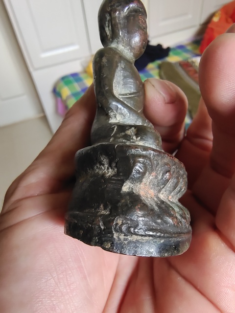 古玩銅器佛像真品鑒賞圖