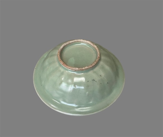 古玩陶瓷龍泉窯雙魚洗真品鑒賞圖
