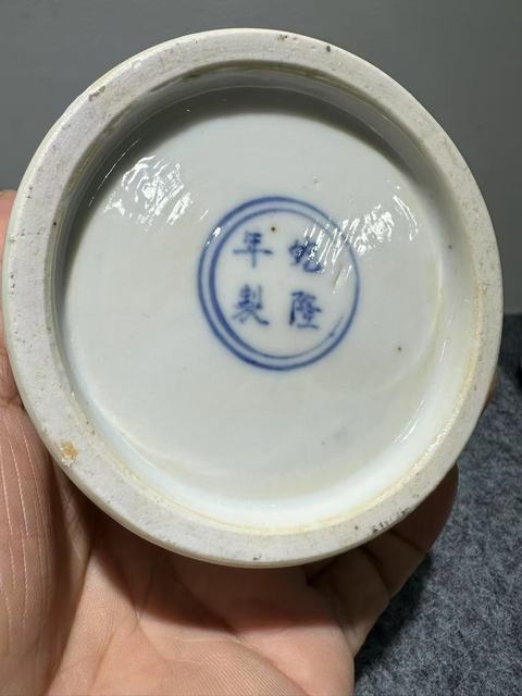 古玩陶瓷青花人物故事筆筒真品鑒賞圖