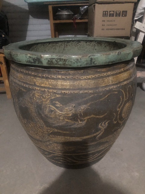 古玩陶瓷醬釉黃龍紋卷缸真品鑒賞圖