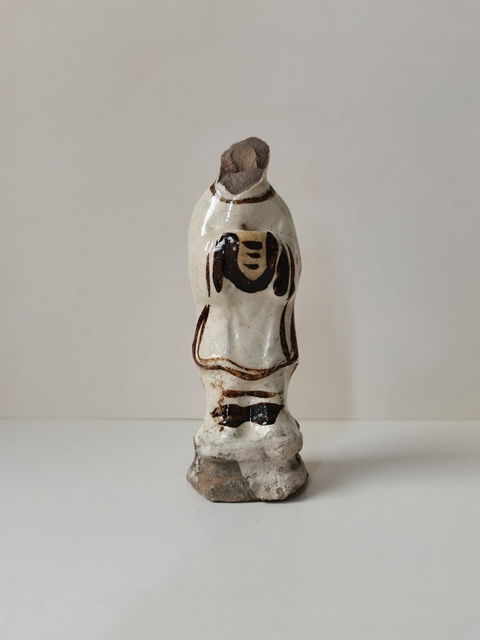 古玩陶瓷磁州窯白地褐彩捧爐俑拍賣,當前價格0元