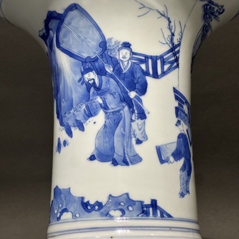 古玩陶瓷人物紋青花鳳尾尊真品鑒賞圖