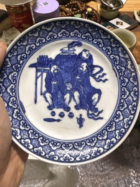 古玩陶瓷青花盤真品鑒賞圖