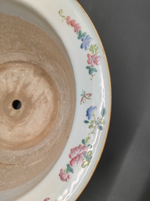 古玩陶瓷龍鳳紋粉彩花盆真品鑒賞圖