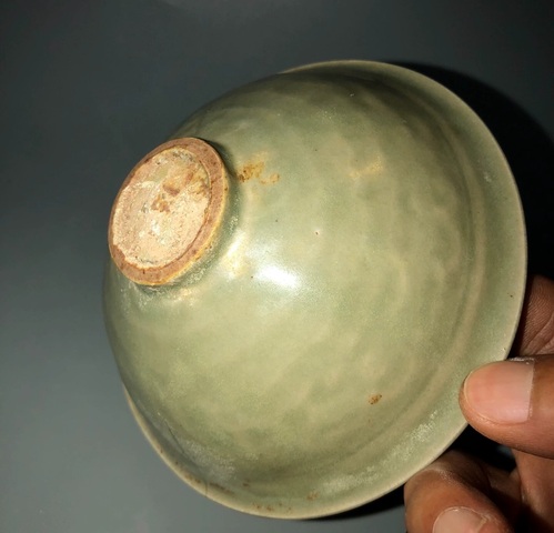 古玩陶瓷耀州窯童子執梅盞真品鑒賞圖