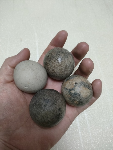 古玩陶瓷定窯捶丸拍賣,當前價格1元