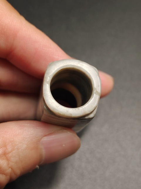 古玩玉器琮型玉勒真品鑒賞圖
