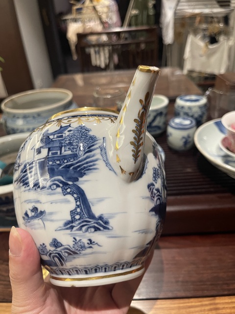 古玩陶瓷樓臺亭閣山水執壺真品鑒賞圖
