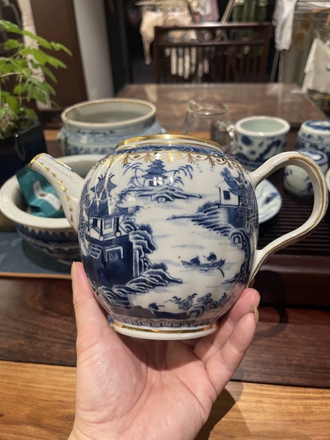 古玩陶瓷樓臺亭閣山水執壺真品鑒賞圖