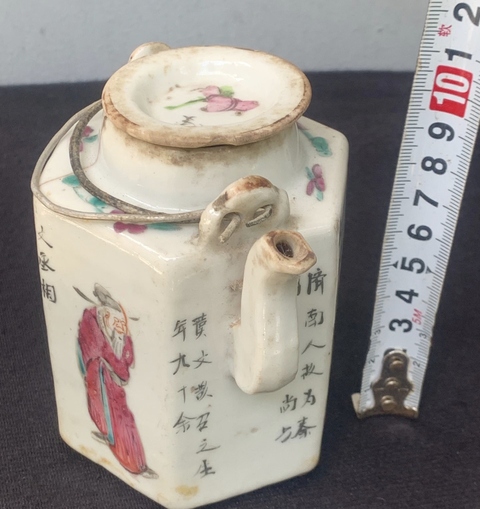 古玩陶瓷粉彩無雙譜六方提梁壺真品鑒賞圖