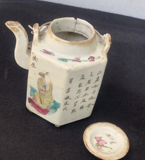 古玩陶瓷粉彩無雙譜六方提梁壺真品鑒賞圖
