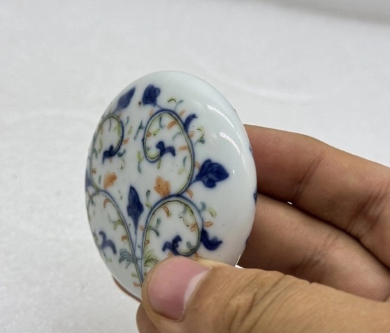 古玩陶瓷青花加彩鳥食碗真品鑒賞圖