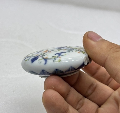 古玩陶瓷青花加彩鳥食碗真品鑒賞圖