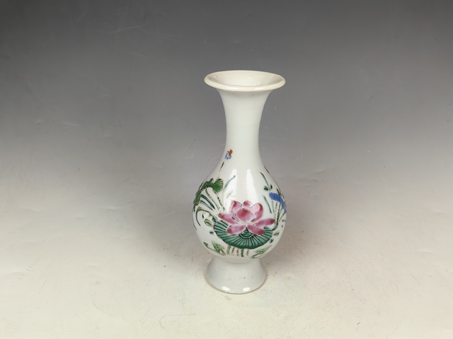 古玩陶瓷雍正花卉紋琵琶尊真品鑒賞圖