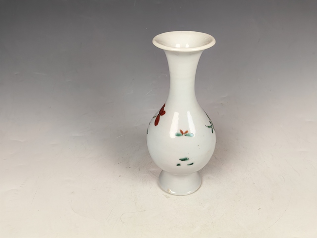 古玩陶瓷雍正花卉紋琵琶尊真品鑒賞圖