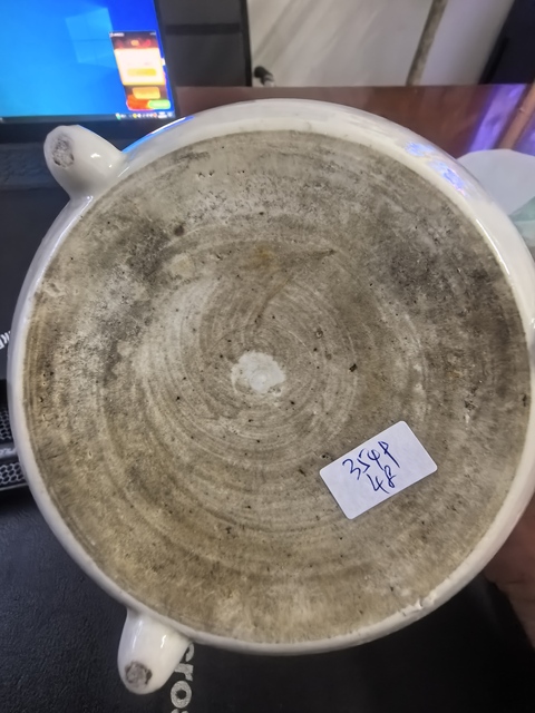 古玩陶瓷山水紋青花三乳足缽式香爐真品鑒賞圖