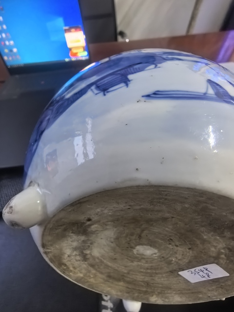 古玩陶瓷山水紋青花三乳足缽式香爐真品鑒賞圖