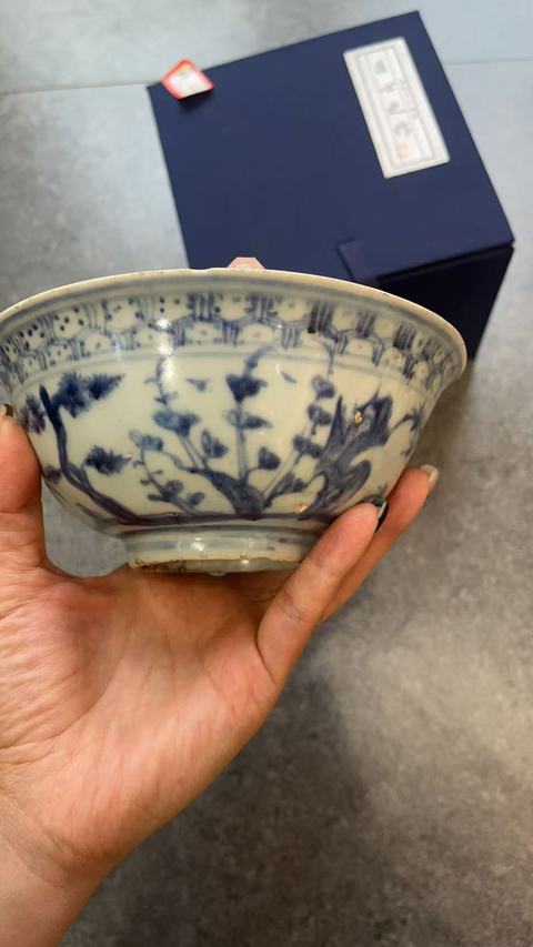 古玩陶瓷青花碗真品鑒賞圖