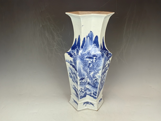 古玩陶瓷清中晚風景山水人物詩文青花雙聯瓶真品鑒賞圖