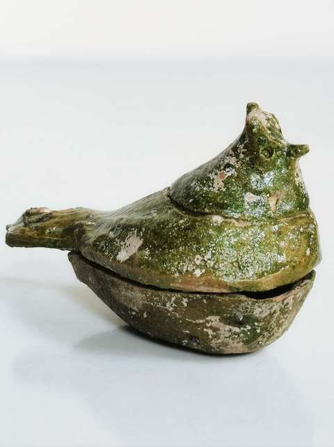 古玩陶瓷綠釉鳥形蓋盒真品鑒賞圖